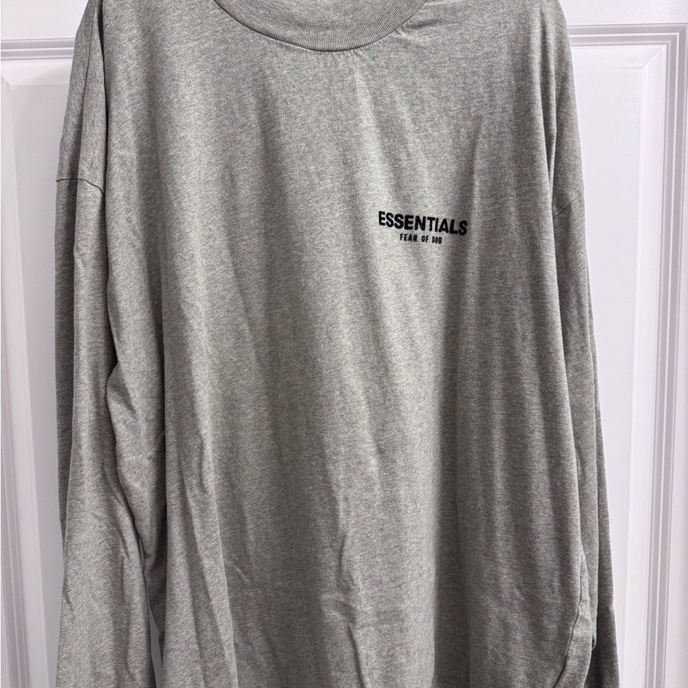 Essentials Men’s Tee